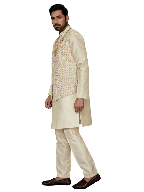 Elegant cream silk waistcoat set