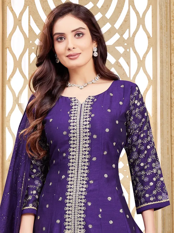 Elegant dark purple salwar kameez in silk