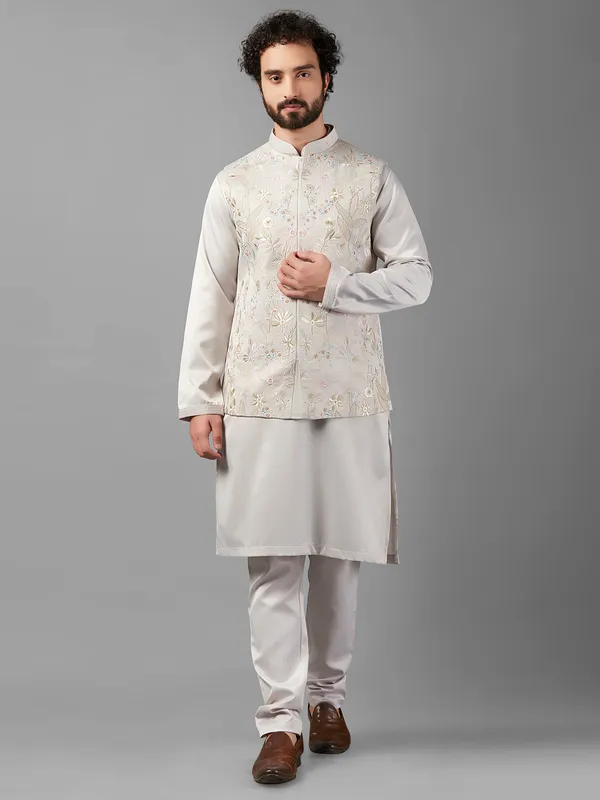 Elegant light grey silk waistcoat set