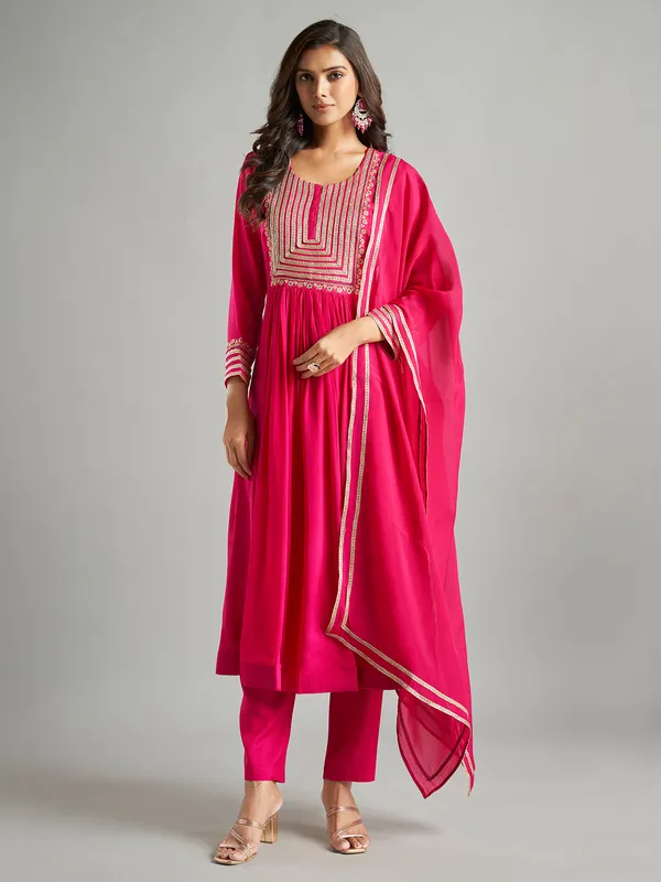 Elegant magenta chiffon salwar suit