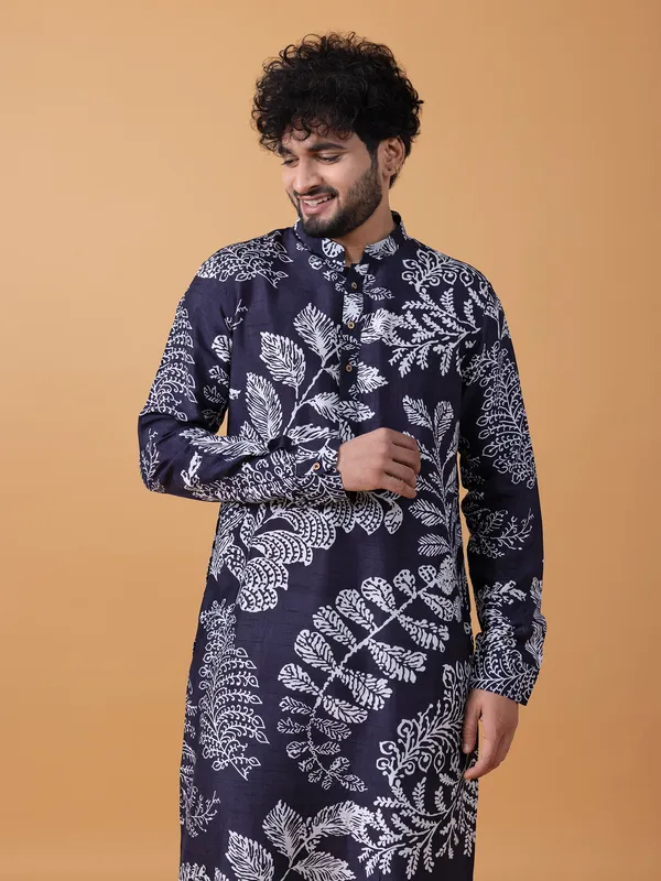 Elegant navy printed  Men Kurta pajama in cotton