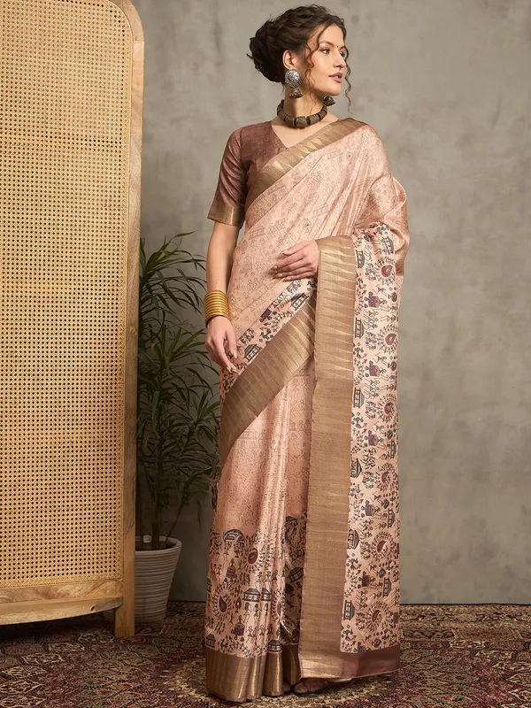 Elegant peach saree set with blouse piece