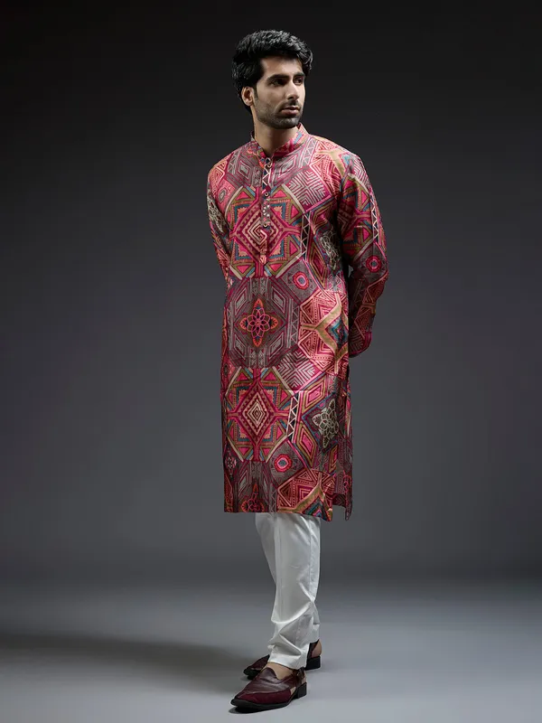 Elegant pink geometrical printed kurta suit in silk