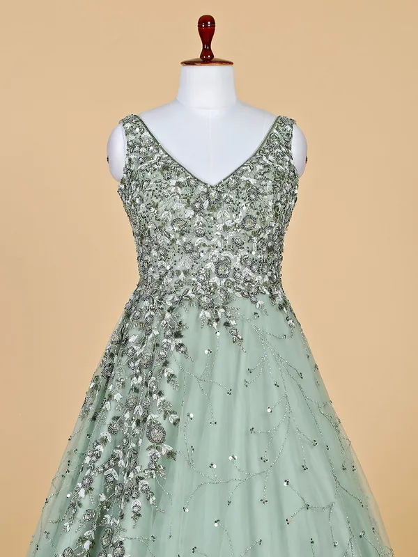 Elegant pista green net gown