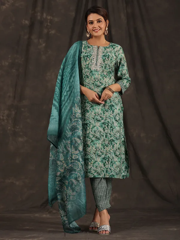 Elegant rama green printed cotton kurti set