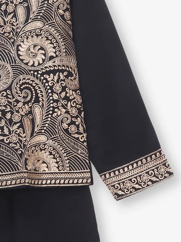 Embroidered waistcoat set for boys