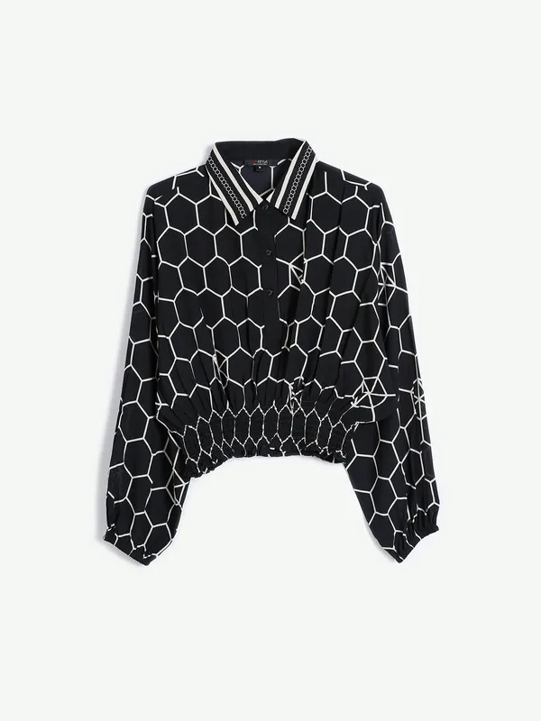 Envi black printed top