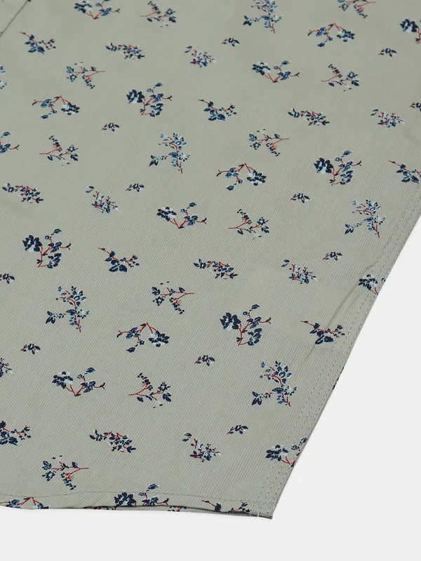EQIQ cream printed cotton casual wear shirt