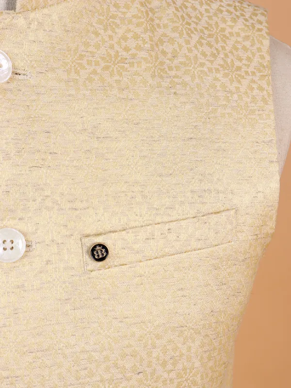 Everlasting cream cotton silk waistcoat for men