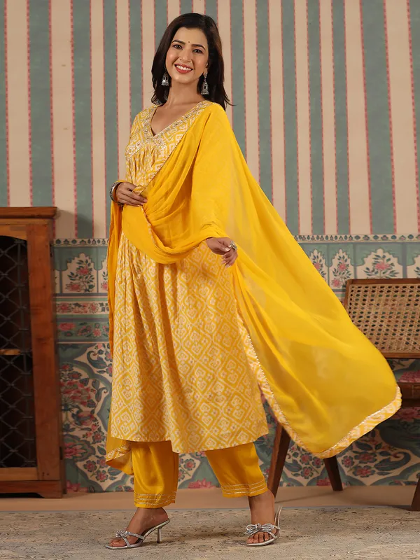 Fablous yellow cotton alia cut kurti set