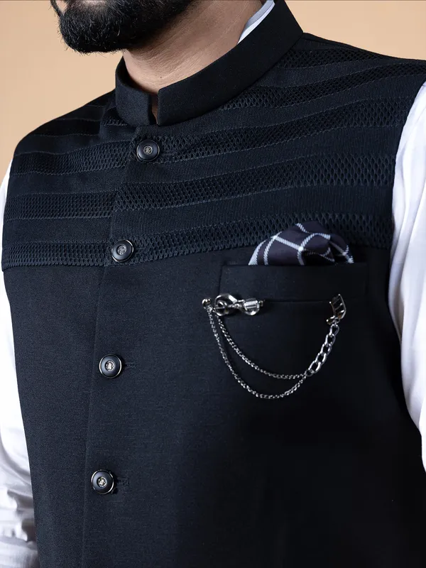 Fabulos black silk waistcoat