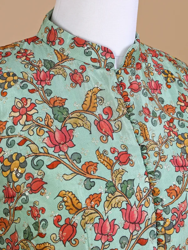 Fabulous mint green silk printed gown