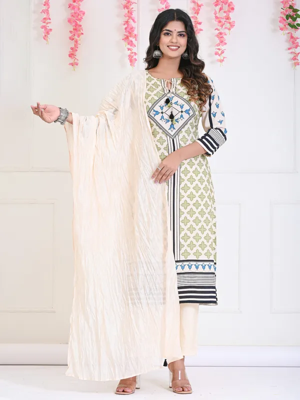 Fabulous off white printed kurti set