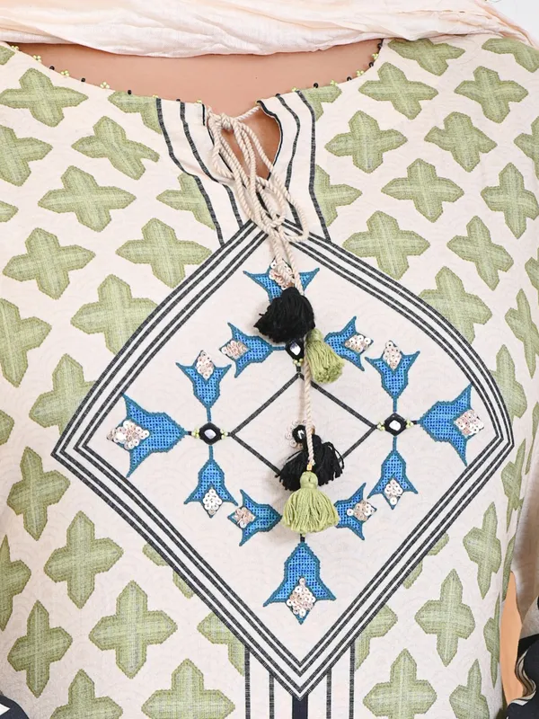 Fabulous off white printed kurti set