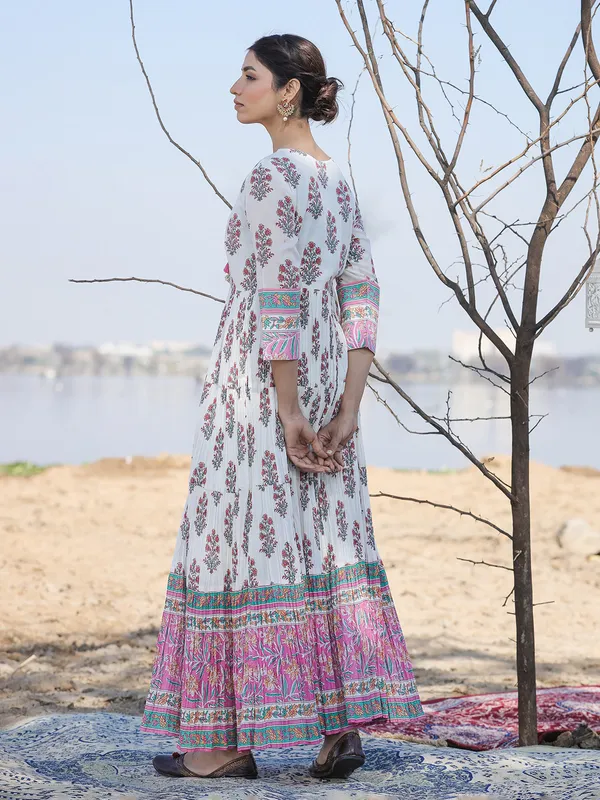 Fabulous pink and white long kurti