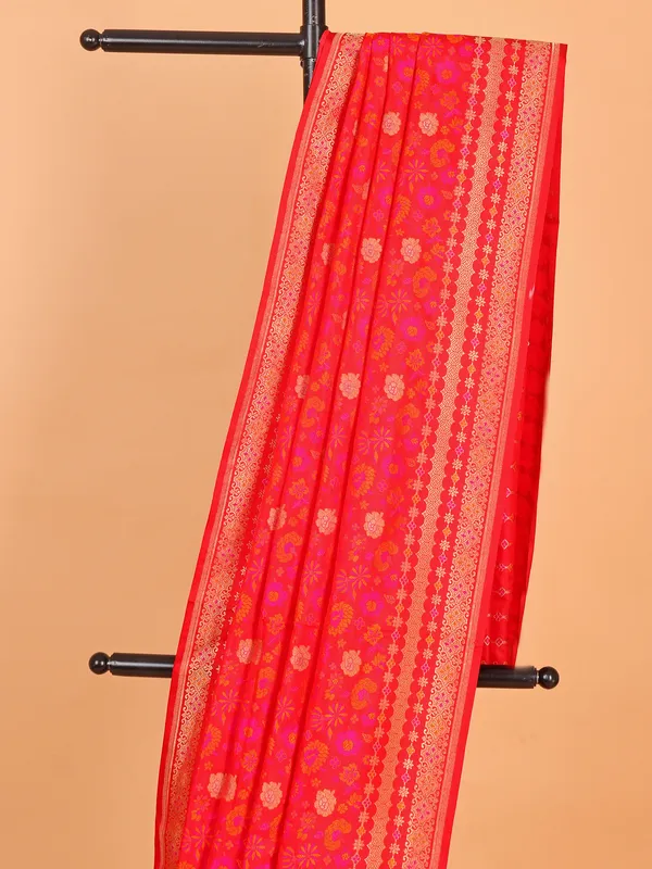 Fascinating red silk saree with zari work