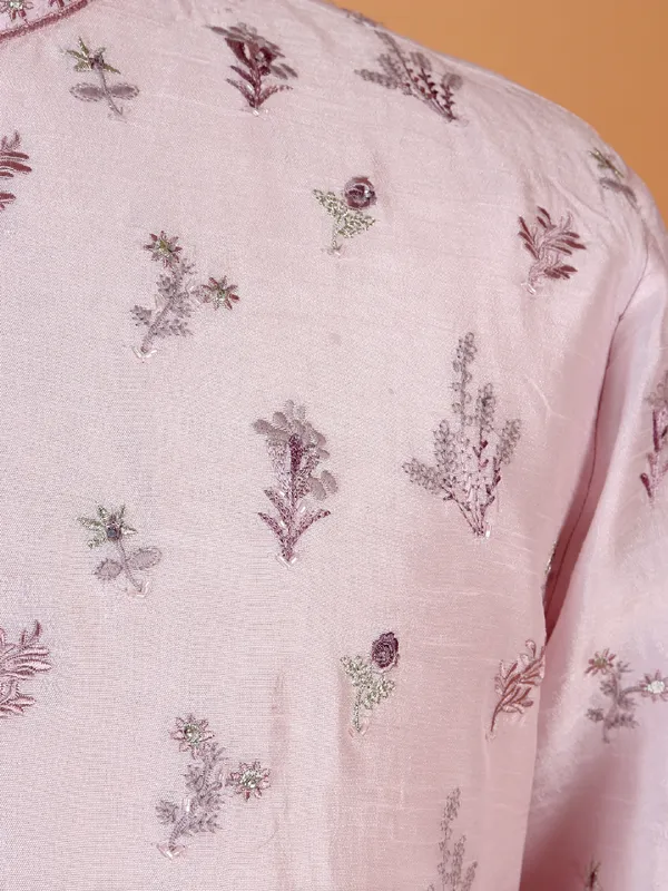 Festive style lilac hue kurta suit suit for boys