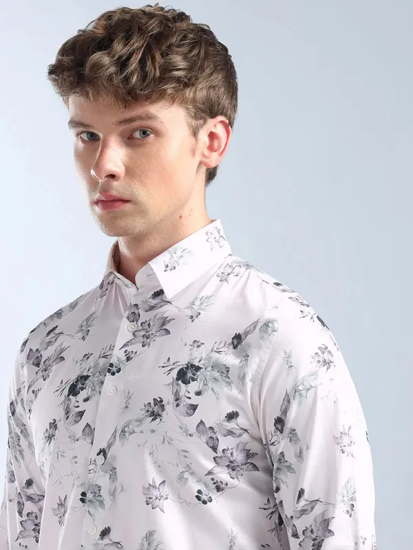 FLYING MACHINE light pink floral printed casual shirt