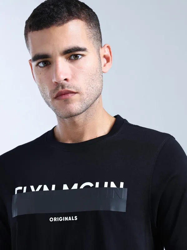 FLYING MACHINE printed black round neck t-shirt