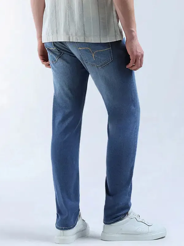 FLYING MACHINE washed slim tapered blue denim for men
