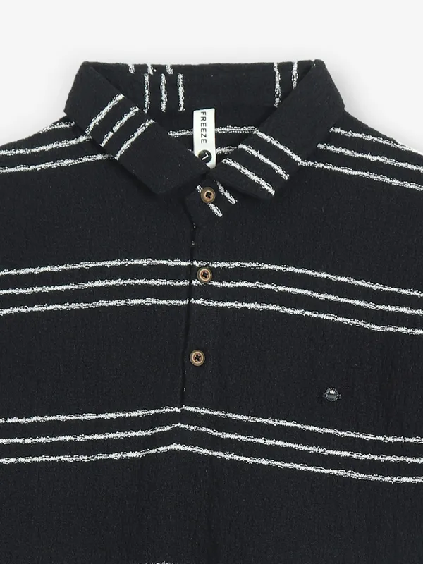 FREEZE black knitted stripe t-shirt