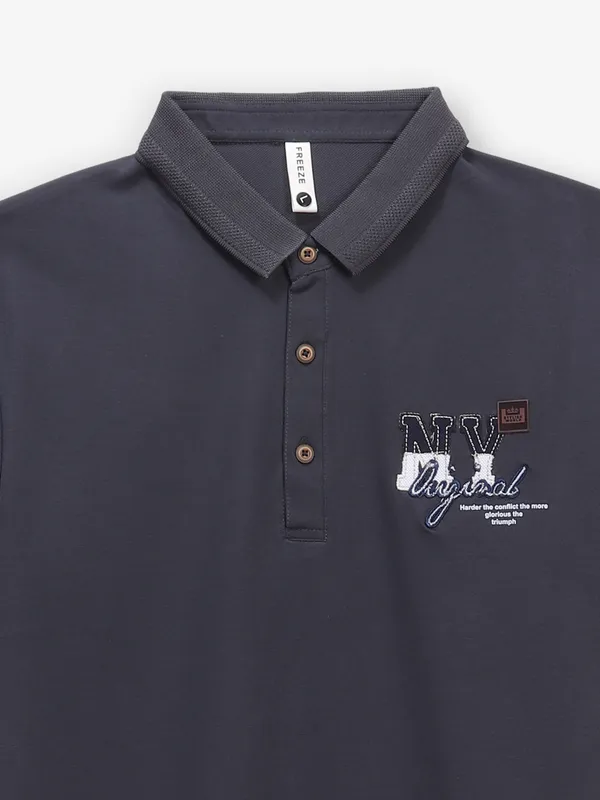 FREEZE cotton plain navy t-shirt