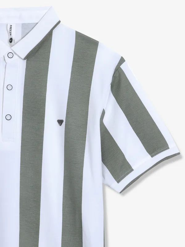 FREEZE pista green and white t-shirt