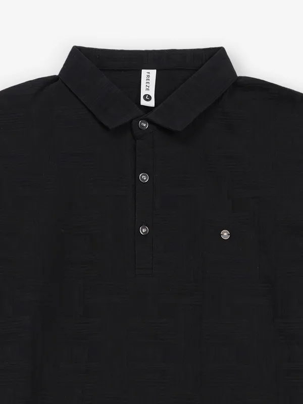 FREEZE textured black slim fit polo t-shirt