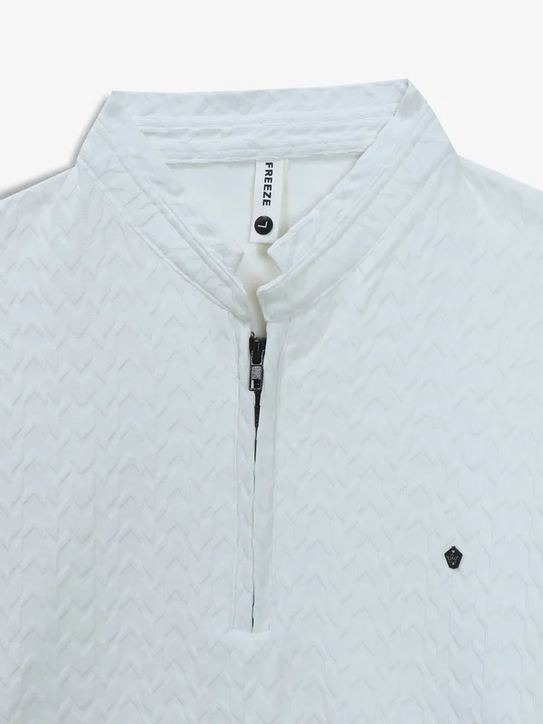 FREEZE white knitted casual cotton t-shirt