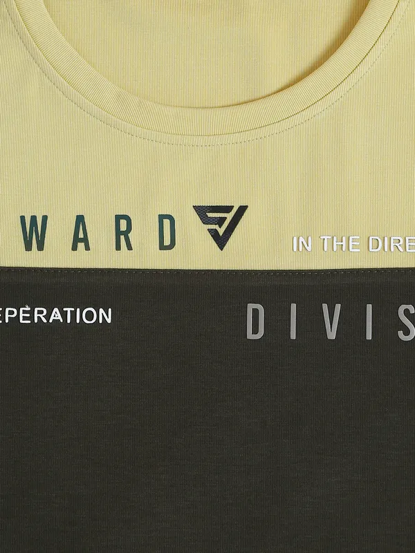 Freeze yellow color block t shirt