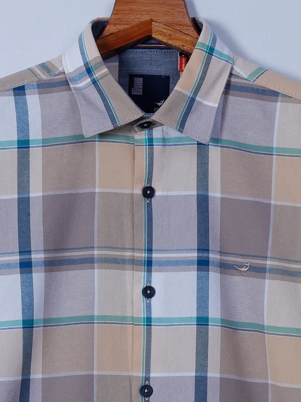 Frio beige checks cotton casual shirt