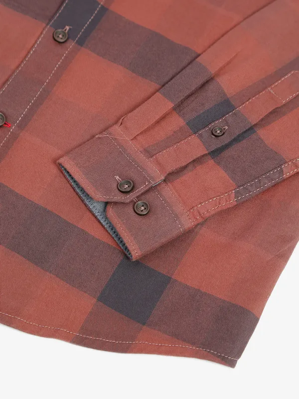 Frio brown checks shirt in cotton