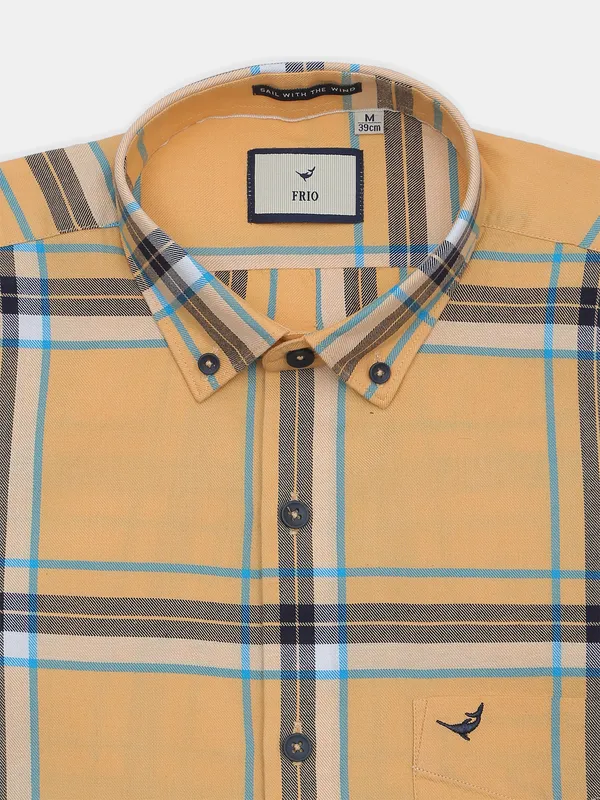 Frio casual cotton shirt in orange color with checks print