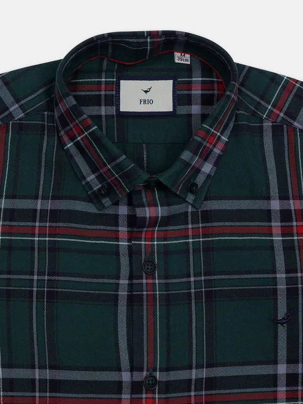 Frio checked bottle green color cotton casual shirt