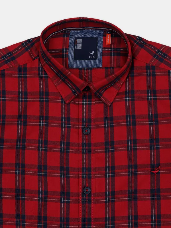 Frio cotton red checked casual shirt