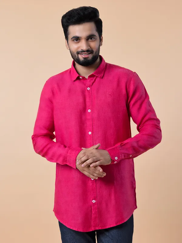 Frio red plain linen shirt