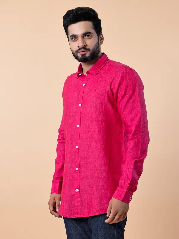 Frio red plain linen shirt