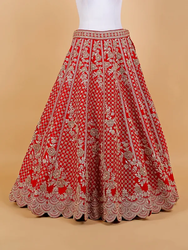Gergeous red raw silk bridal lehenga choli