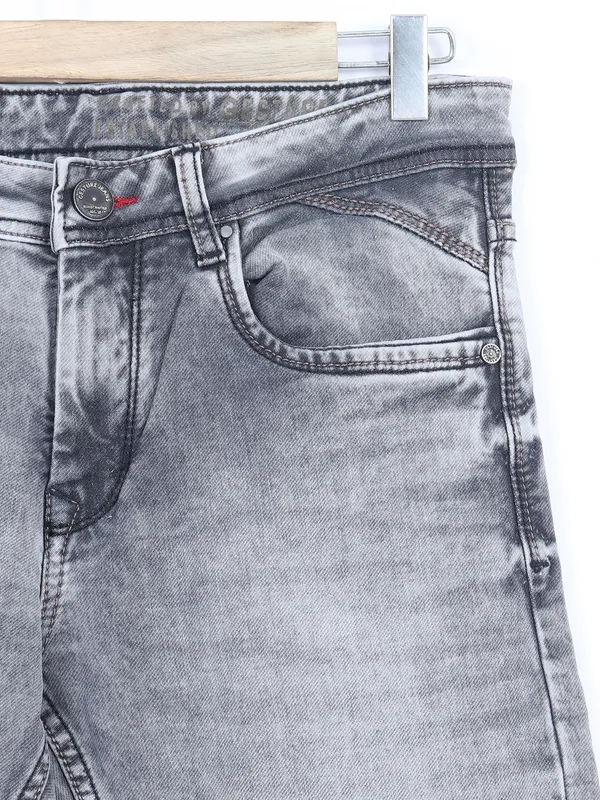 Gesture slim fit grey washed jeans