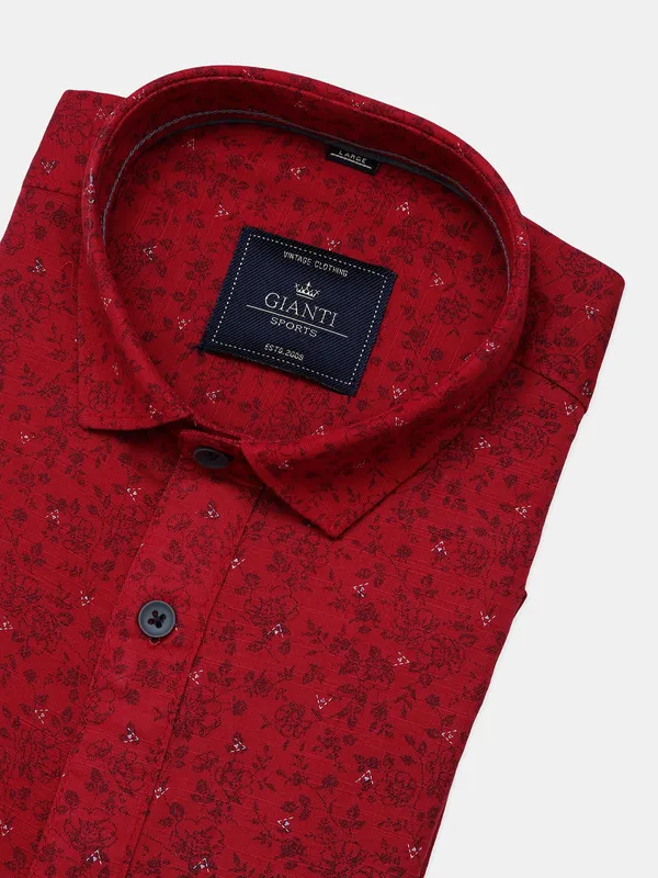 Gianti printed red hued shirt