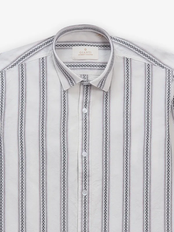 GIANTI white and navy stripe shirt