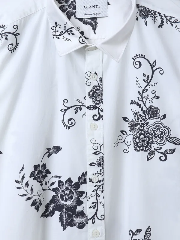 GIANTI white floral printed shirt