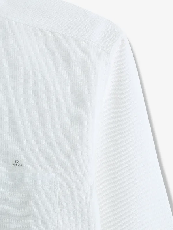 GIANTI white textured cotton casual shirt