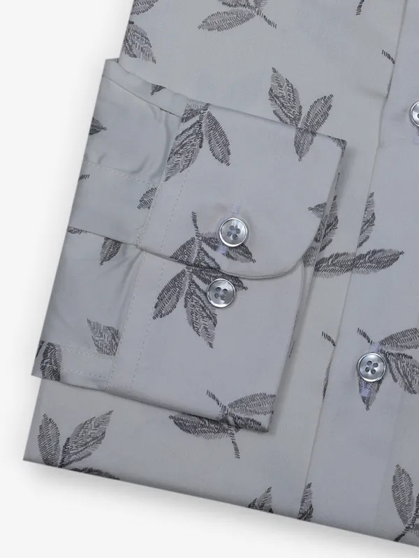 GINNETI off-white printed cotton shirt