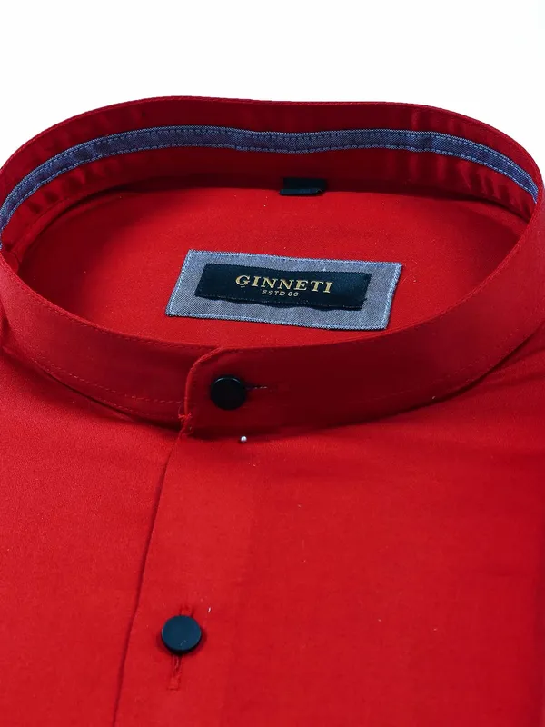 Ginneti solid red colored formal shirt