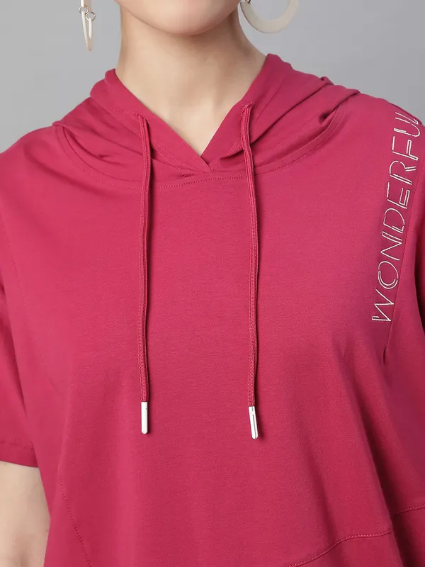 GLOBAL REPUBLIC dark pink hooded t-shirt