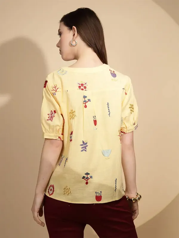 GLOBAL REPUBLIC light yellow printed top