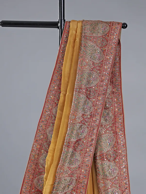 Gold pashmina silk saree for wedding glamour