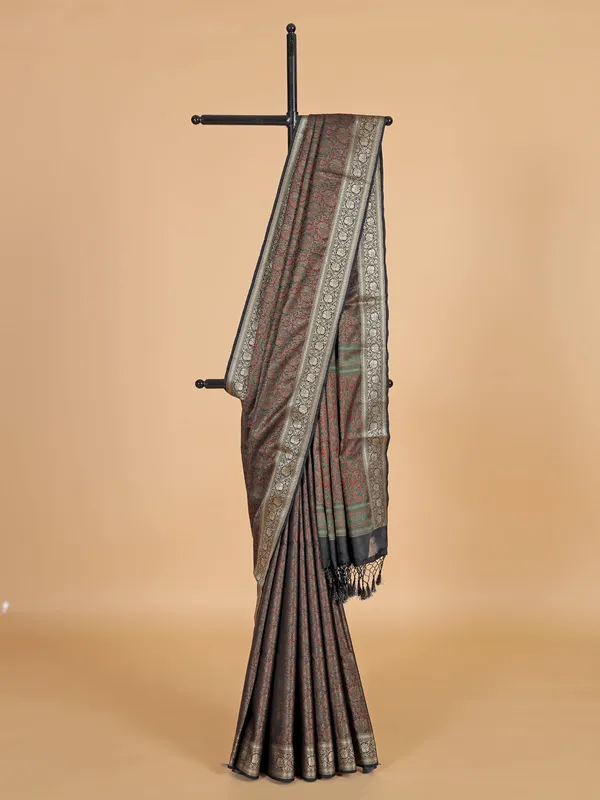 Gorgeous black silk wedding wear saree