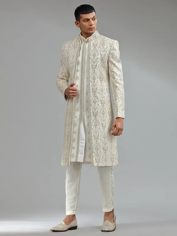 Gorgeous Cream silk embroidery indowestern